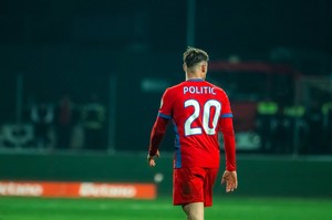 Răsturnare de situaţie în privinţa transferului lui Dennis Politic! Gigi Becali confirmă că l-a cedat la alt club din SuperLiga: „L-am trimis la Piteşti” | VIDEO EXCLUSIV