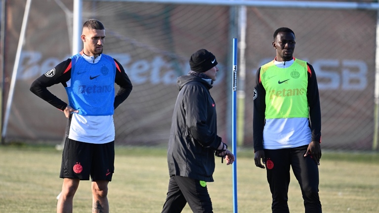 OUT de la FCSB! Mirel Rădoi face prima victimă după ce a revenit la campioana României: "Am semnat încetarea contractului" | VIDEO EXCLUSIV