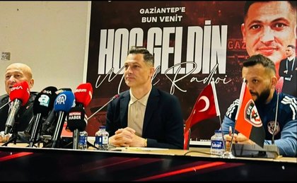 Mirel Rădoi a fost prezentat oficial la Gaziantep. Pe ce perioadă a semnat şi pentru ce le-a mulţumit turcilor la prima conferinţă de presă