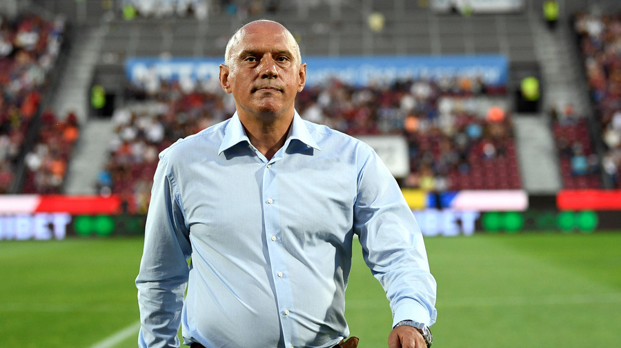 Florin Prunea i-a cerut public să părăsească FCSB-ul: ”Du-te, nene, învârtindu-te!”

