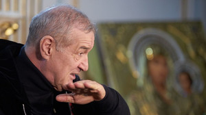 "S-a crezut Maradona, toate le pierdea!" Gigi Becali anunţă revoluţie la FCSB după egalul cu Farul: "Toată echipa schimbată" | VIDEO EXCLUSIV