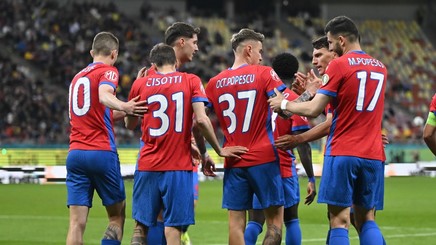 Intervenţie brutală în vestiarul lui FCSB. Gigi Becali îşi ameninţă vedeta: ”Îl ţin pe bancă doi ani dacă vreau şi nu mai joacă”

