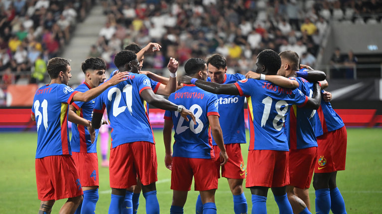 Schimbări la FCSB! Cum arată formula de start pentru meciul cu UTA. Tănase şi Creţu sunt OUT