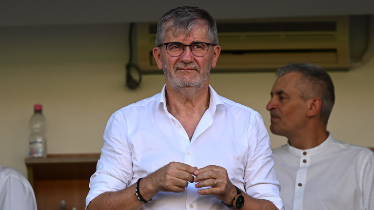 Iftime râde de transferurile făcute de FCSB: "Becali e în filmul lui! Nu se trezeşte ursul şi ne mănâncă pe toţi"