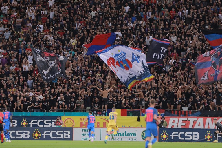 Şedinţă la FCSB pentru alegerea noului antrenor: ”Dacă Gigi îl sună, totul devine sută la sută”

