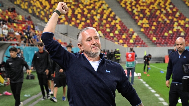 Panduru a văzut gestul lui Reghecampf de la FCSB şi a reacţionat: ”Nu-mi place deloc. Te faci de râs” | VIDEO EXCLUSIV
