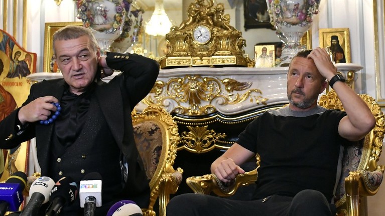 Cutremur la FCSB după conflictul dintre Mustaţă şi MM Stoica! Gigi Becali a anunţat concedieri: "E adevărat"