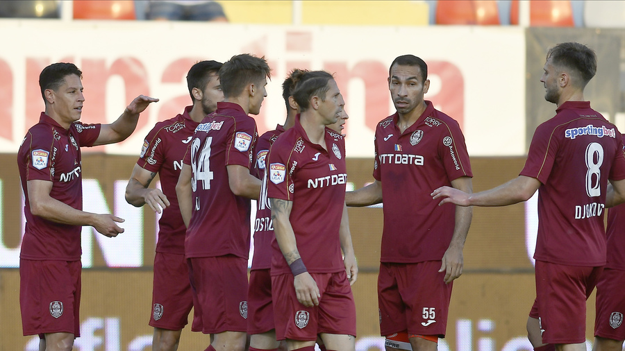 Meciul cu AS Roma, şansa unui transfer important! Un jucător de la CFR Cluj e dorit de o echipă din Serie A