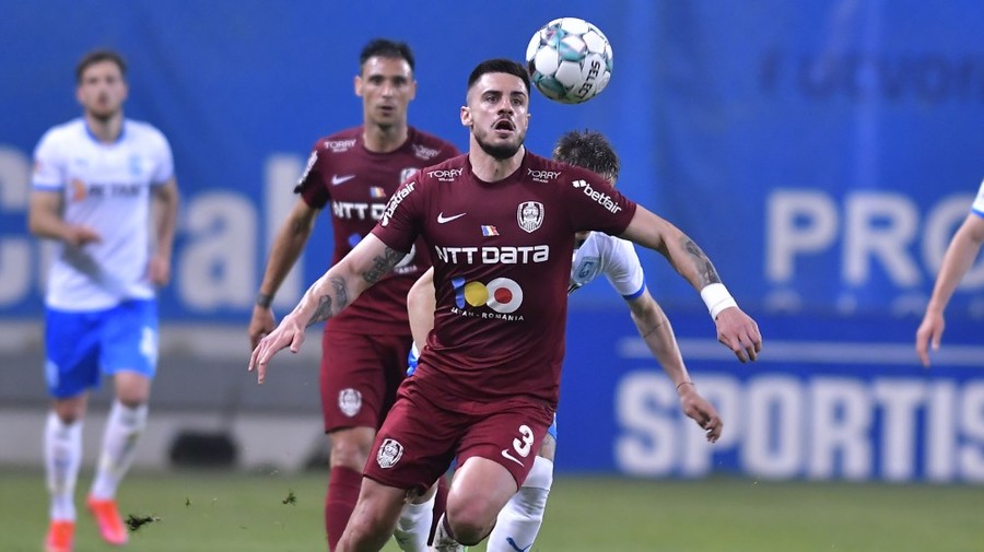 VIDEO | Burcă, omul finalului de sezon pentru CFR Cluj, le-a dat peste nas contestatarilor: ”Mulţi ne catalogau drept bătrâni, dar a fost o demonstraţie de forţă” 