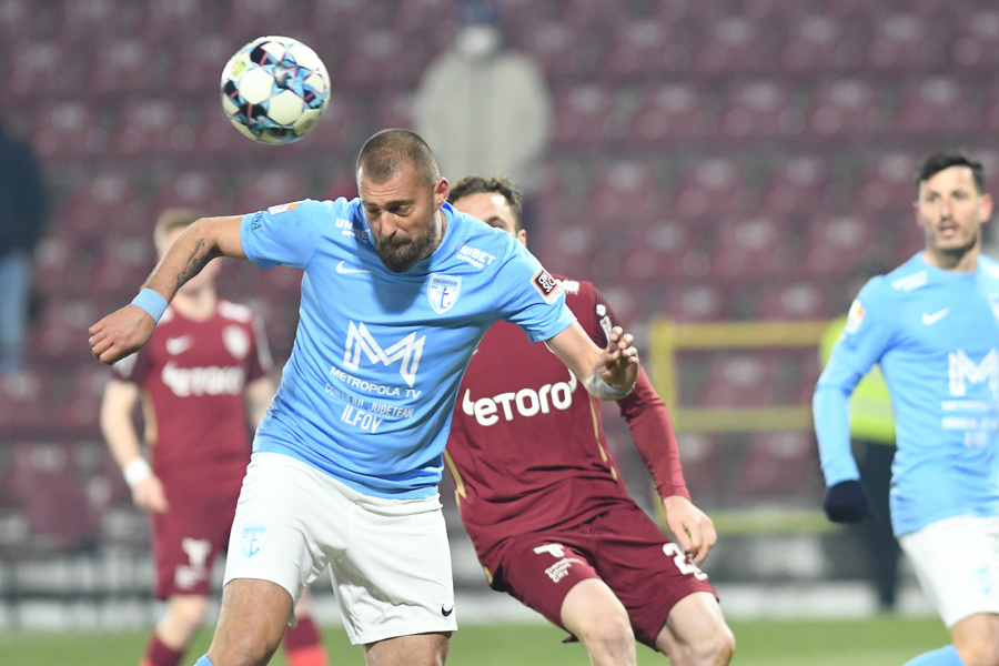 VIDEO | FC Voluntari - CFR Cluj 0-1. Sărbătorile pascale reaprind lumina titlului pentru trupa lui Dan Petrescu