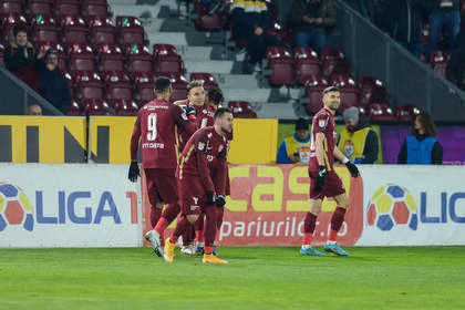 CFR Cluj face lista neagră! Cei 5 fotbalişti care ar putea părăsi campioana României 