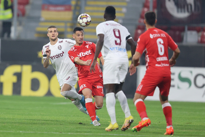 VIDEO | UTA – CFR Cluj 1-1. Echipa lui Dan Petrescu se mulţumeşte doar cu egalul, chiar dacă gazdele au avut un om eliminat