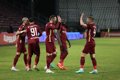 CFR Cluj poate face 4 transferuri! Despre ce jucători e vorba 