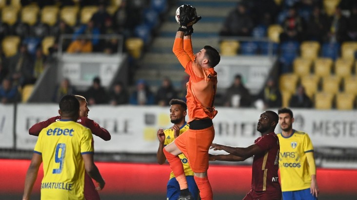 VIDEO ǀ Petrolul - CFR Cluj 2-5. Record de goluri marcate de echipa lui Dan Petrescu în recitalul de la Ploieşti 