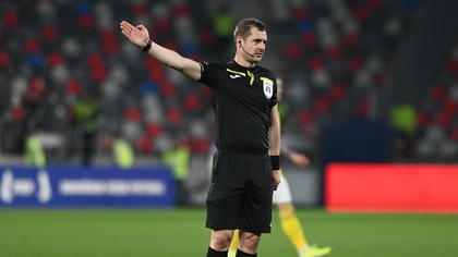 Sorin Costreie arbitrează partida Sepsi – CFR Cluj, din play-off-ul Superligii. Brigadă feminină la meciul de sâmbătă din play-out
