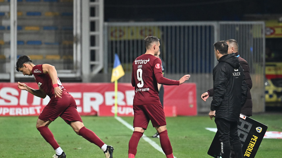 //i0.1616.ro/media/581/3142/38228/21810273/1/petrolul-ploiesti-cfr-cluj-superliga-superbet-19-10-2024.jpg