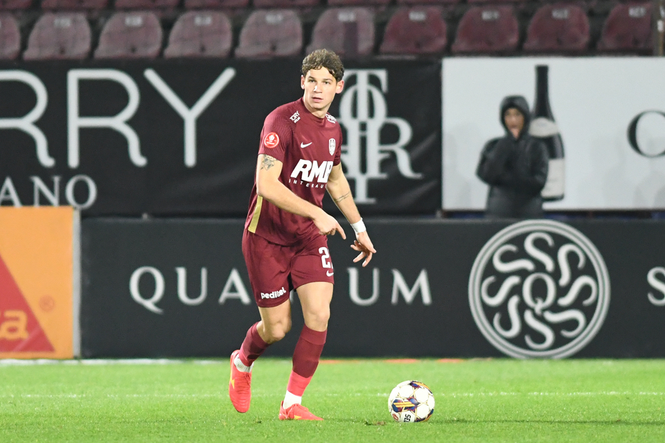 //i0.1616.ro/media/581/3142/38228/22066190/1/fc-cfr-1907-cluj-afc-uta-arad-superliga-superbet-25-11-2023.jpg