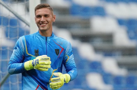 S-a aflat la ce echipă va juca Alex Borbei după despărţirea de CFR Cluj