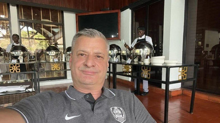 Reacţie categorică a lui Neluţu Varga: "Vrăjeli! Nu pleacă nici pasărea cerului!" | EXCLUSIV