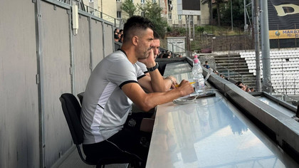 Nimic nu-i scapă lui Folha la CFR! Secunzii portughezului analizează meciul cu FC Voluntari din tribună