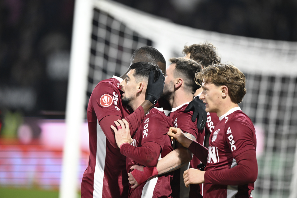 //i0.1616.ro/media/581/3142/38228/22612165/2/fc-cfr-1907-cluj-fc-rapid-bucuresti-superliga-superbet-play-off-20-03-2026.jpg