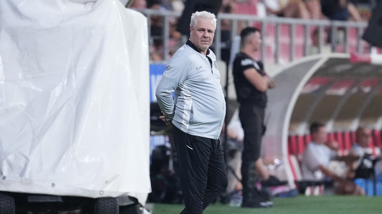 VIDEO | ”Zici că suntem o echipă de Divizia C”. Marius Şumudică, iureş la finele meciului de coşmar cu cei de la Corvinul