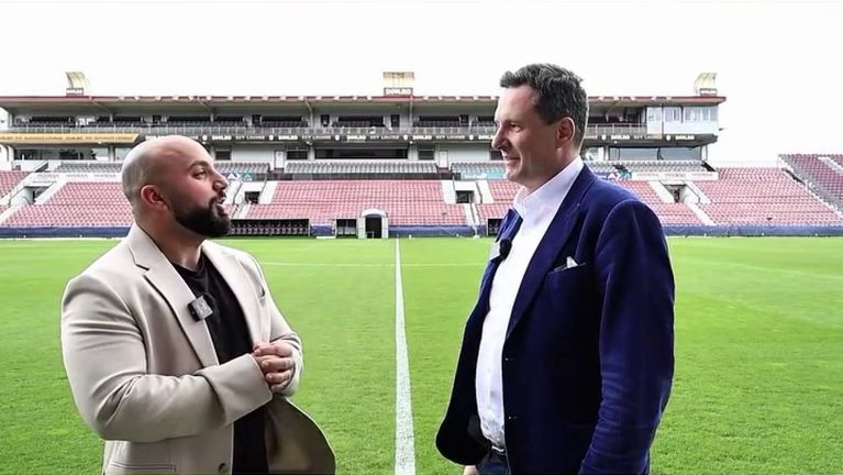 Hendrik Klein încearcă să facă afaceri în fotbal cu un mogul cu o avere estimată la 1 miliard de euro. Planul pentru CFR al noului şef din Gruia: ”Avem nevoie de noi sponsori” | EXCLUSIV

