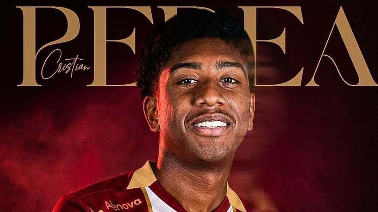 OFICIAL | CFR Cluj l-a transferat pe Cristian Perea! Mijlocaşul s-a format în academia lui Real Madrid