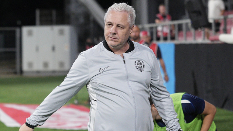 Şumudică îl critică pe selecţioner înaintea derby-ului cu "U": "Nu-mi place ca CFR-ul să fie luat de prost!"