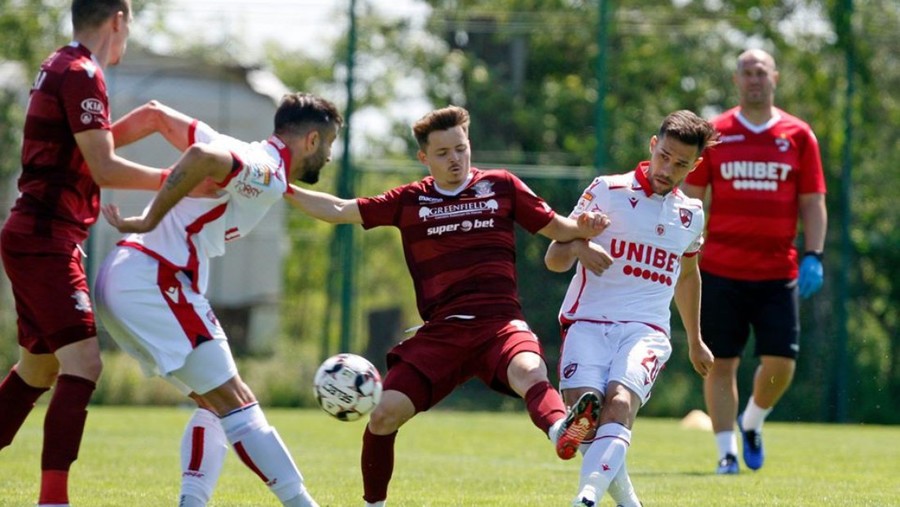 NEWS ALERT | Jucătorii lui Dinamo au intrat în grevă şi amicalul cu FC Voluntari a fost anulat!