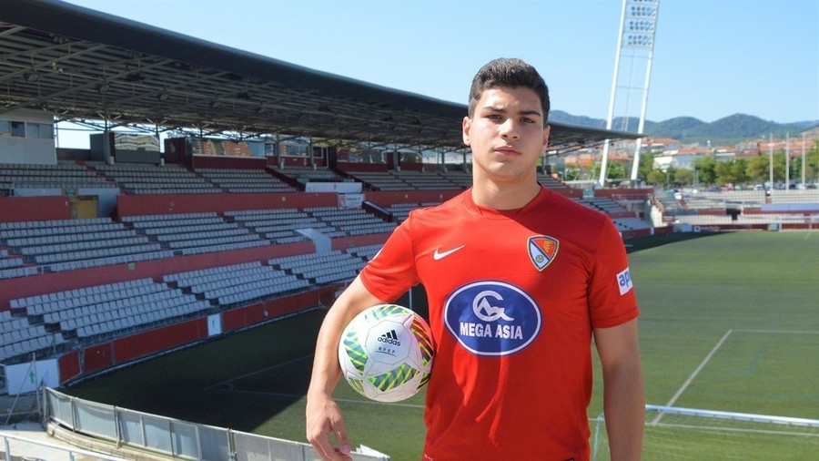 Dinamo pregăteşte primele transferuri din Spania. Doi jucători de la Girona sunt pe lista noilor conducători 