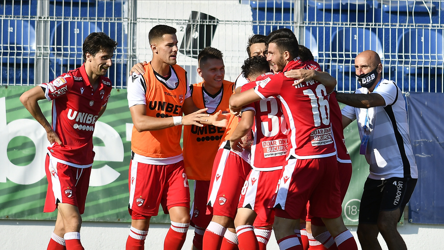 Mihai Popescu ar putea ajunge la Rapid. Giuleştenii îl vor definitiv sau sub formă de împrumut 