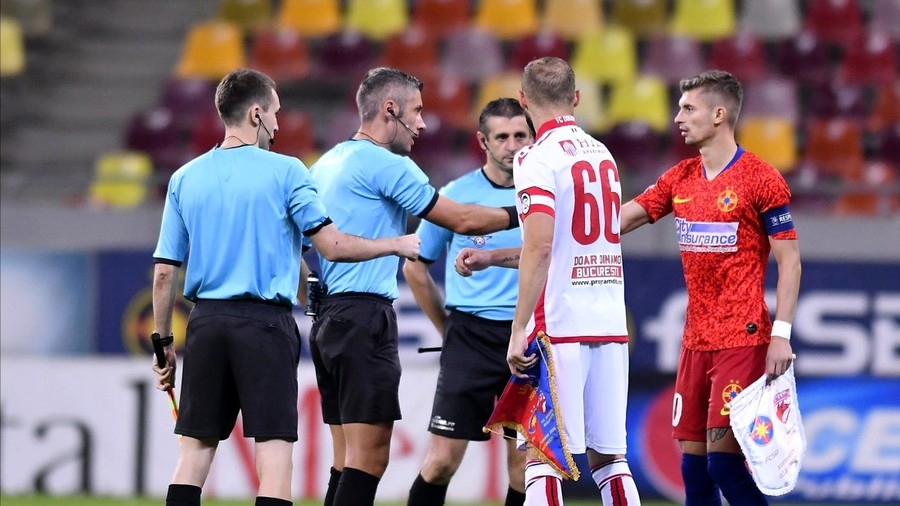 Dinamo, scrisoare deschisă către CCA după erorile de arbitraj din derby-ul cu FCSB. Mesajul "câinilor"