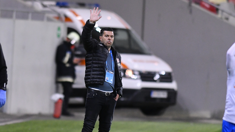 VIDEO | Cosmin Contra se teme că poate fi demis! "Partida cu Sepsi va fi o finală pentru mine"