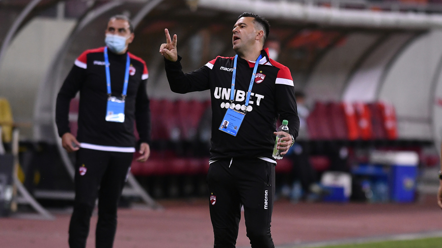 Cosmin Contra a recunoscut că Dinamo are în continuare probleme cu banii: ”Nu s-a întâmplat nimic până acum” 
