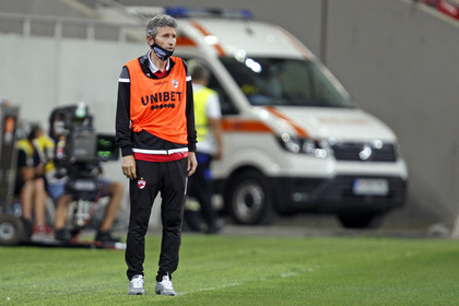 VIDEO | Un antrenor important, aproape să-i ia locul lui Mulţescu la Dinamo. ”Câinii” au mers în cele din urmă pe mâna ”Smurdului” 