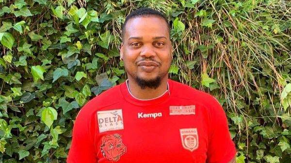 Cel mai important transfer din istoria handbalului românesc. Dinamo aduce un jucător de la Barcelona, campion mondial olimpic, mondial şi european