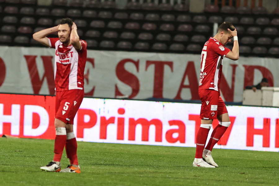 Record negativ la Dinamo, după eşecul cu UTA! 'Roş-albii' au cele mai multe înfrângeri din istorie în prima ligă