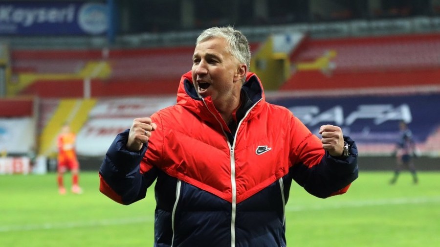 Cristi Borcea l-a vrut pe Dan Petrescu la Dinamo. ”A venit şi mi-a pus banii pe masă”