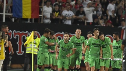 Fanii din DDB sunt entuziasmaţi de 'New Dinamo'! "Deian Sorescu, cel mai bun fotbalist din Liga 1"