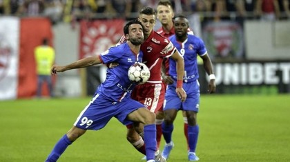 BREAKING NEWS ǀ A picat nocturna la Dinamo - Botoşani! ”Câinii” riscă să piardă meciul la masa verde. VIDEO