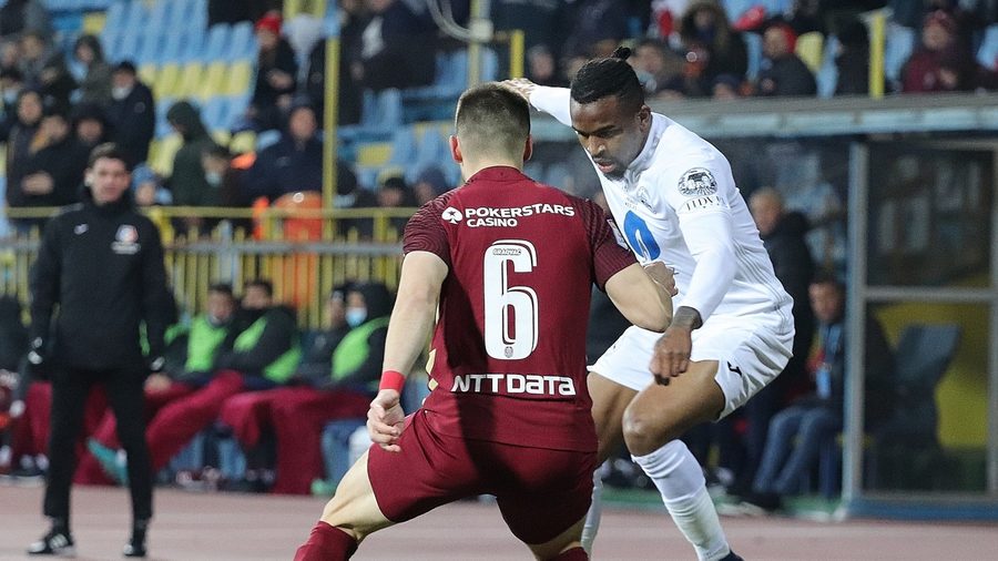 Încă o lovitură pe final de mercato dată de Dinamo. ”Avem nevoie de jucatori experimentati”