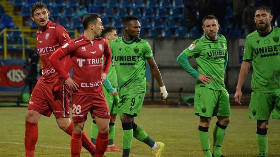 Situaţie bizară la Dinamo! Azankpo a refuzat să se întoarcă în ”Groapă” dintr-un motiv ciudat