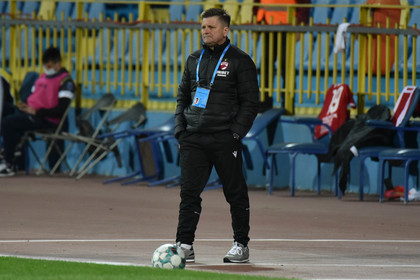 Dusan Uhrin a avut probleme la primul antrenament de la Dinamo: fotbaliştii s-au încăierat!