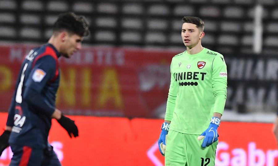 Mihai Eşanu a solicitat conducerii lui Dinamo rezilierea contractului