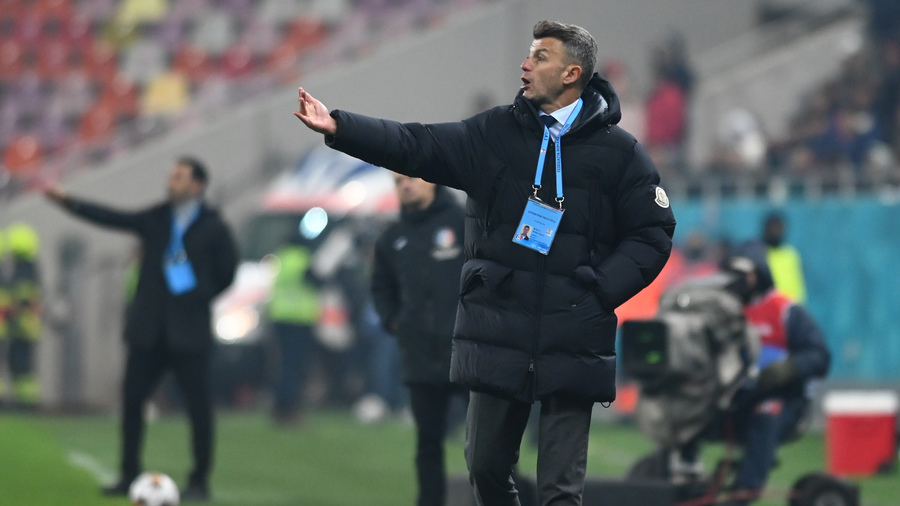 ”Trebuie un declic”. Un dinamovist cere plecarea lui Ovidiu Burcă