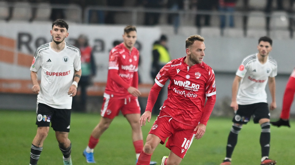 Fotbal: FC Hermannstadt l-a transferat pe Plamen lliev de la Dinamo