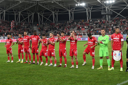 Probleme mari de lot pentru Dinamo înaintea derby-ului cu FCU Craiova! Titularul "câinilor" nu a făcut deplasarea