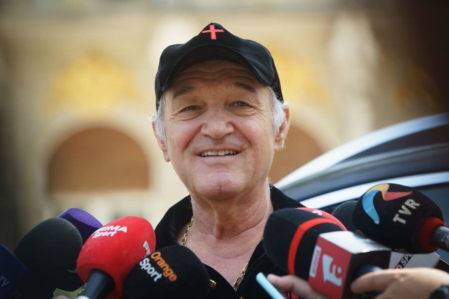 Gigi Becali a anunţat că vrea să transfere un jucător din Superliga. ”Un milion cel mult”