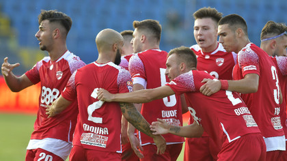 Cel mai vechi jucător din lotul lui Dinamo nu mai intră în planurile lui Kopic. Clubul vrea rezilierea